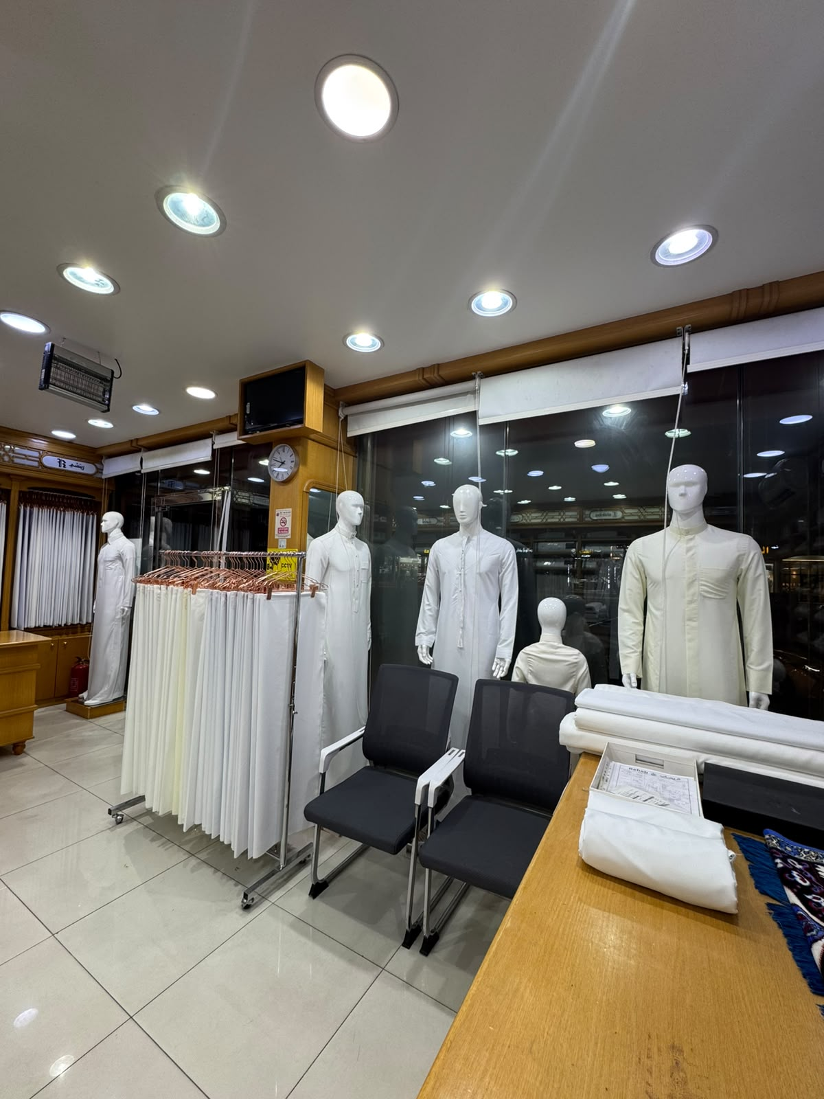 Salmaniyya Fabric Archive
